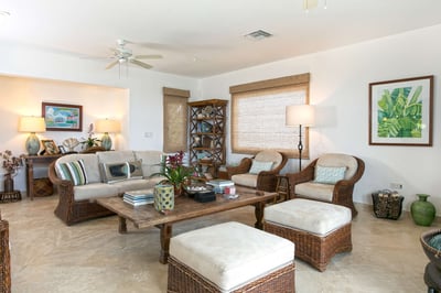 Luxury Villa Photo #18