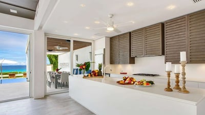 Luxury Villa Photo #10