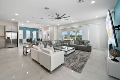 Luxury Villa Photo #15