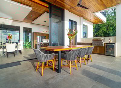 Luxury Villa Photo #30
