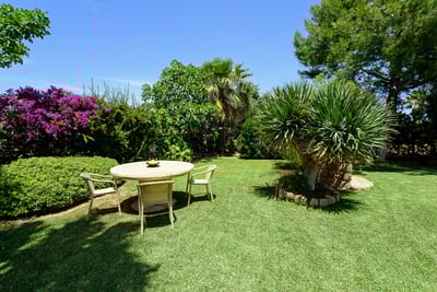 Luxury Villa Photo #14