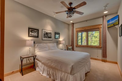Luxury Villa Photo #16