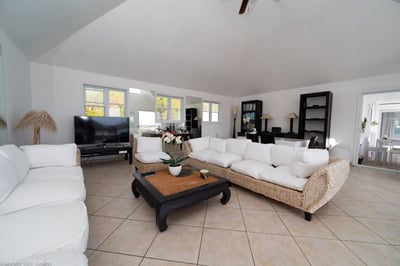 Living & Dining Area