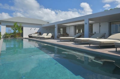 Luxury Villa Photo #2