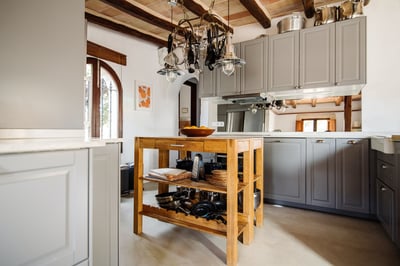 Luxury Villa Photo #26