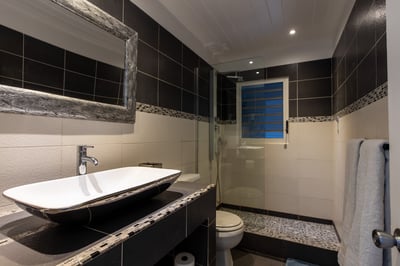 Luxury Villa Photo #34