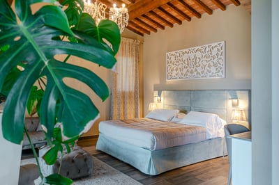Luxury Villa Photo #14