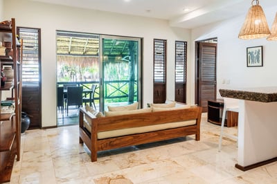 Luxury Villa Photo #27