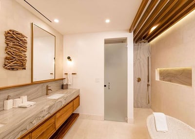 Luxury Villa Photo #19