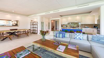 Luxury Villa Photo #13