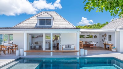 Luxury Villa Photo #2