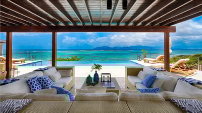 Luxury Villa Photo #4