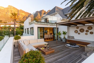 Luxury Villa Photo #15