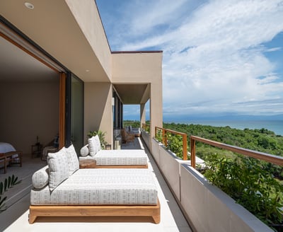 Luxury Villa Photo #27