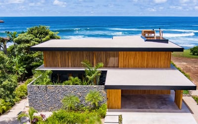 Luxury Villa Photo #4