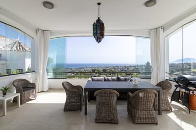 Luxury Villa Photo #7