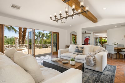 Luxury Villa Photo #30