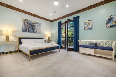 Luxury Villa Photo #44