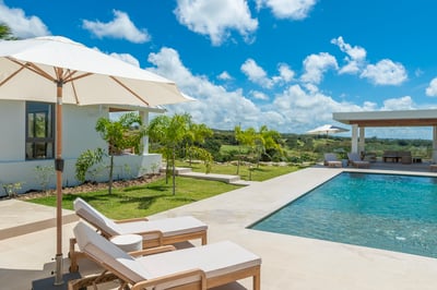 Luxury Villa Photo #2