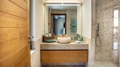 Luxury Villa Photo #22