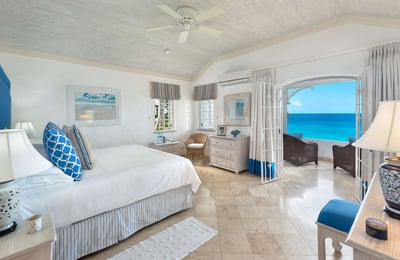 Luxury Villa Photo #2