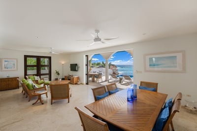 Luxury Villa Photo #14