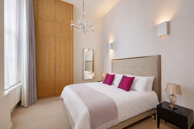 Luxury Villa Photo #22