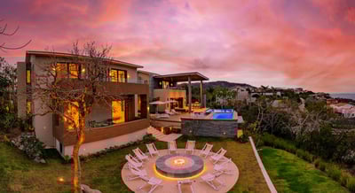 Luxury Villa Photo #9