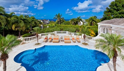 Luxury Villa Photo #3