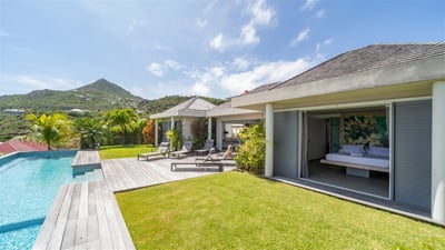 Pool & Terrace