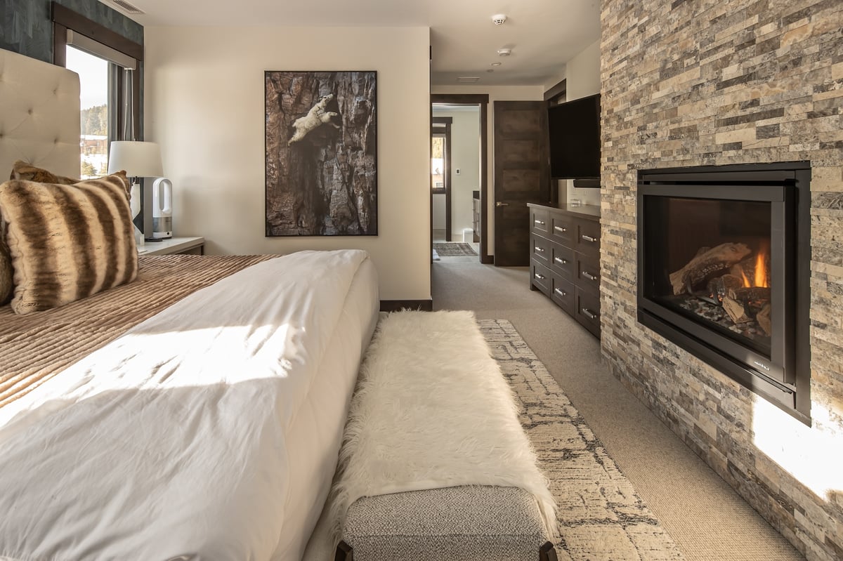 Spanish Peaks | Highlands Cabin 36