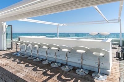 Luxury Villa Photo #17