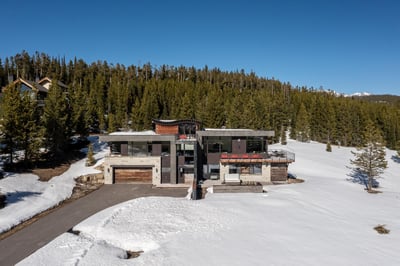 Luxury Villa Photo #26