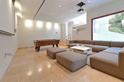 Luxury Villa Photo #19