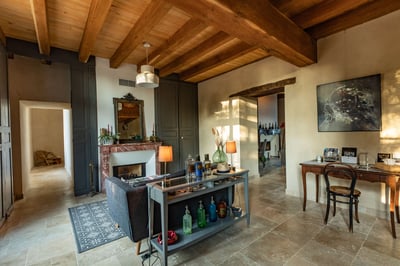 Luxury Villa Photo #8