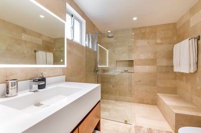 Luxury Villa Photo #23