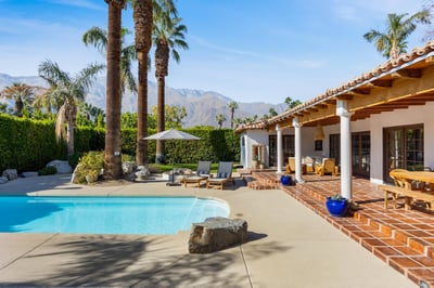 Luxury Villa Photo #17