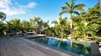 Luxury Villa Photo #5