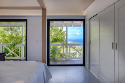 Luxury Villa Photo #22