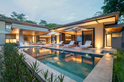 Luxury Villa Photo #2