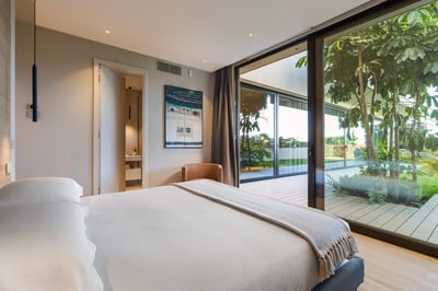 Luxury Villa Photo #75