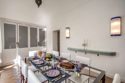 Luxury Villa Photo #8