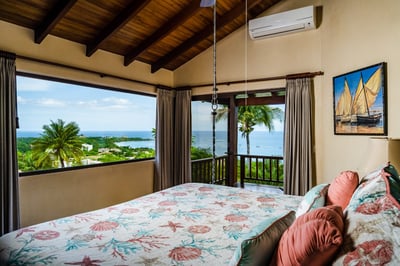Luxury Villa Photo #82