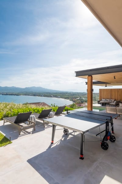 Luxury Villa Photo #7