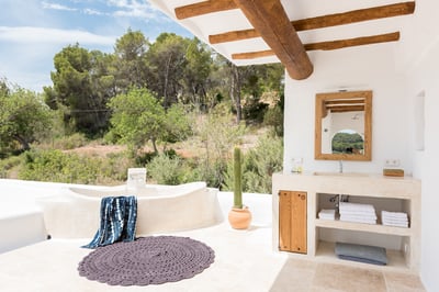 Luxury Villa Photo #48