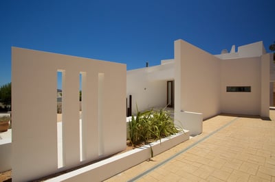 Luxury Villa Photo #9