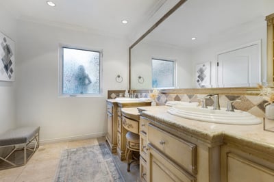 Luxury Villa Photo #43