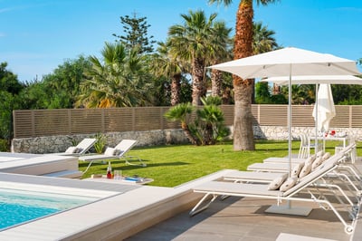 Luxury Villa Photo #20