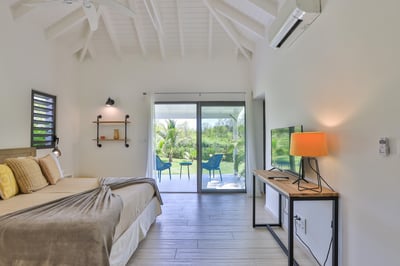 Luxury Villa Photo #38