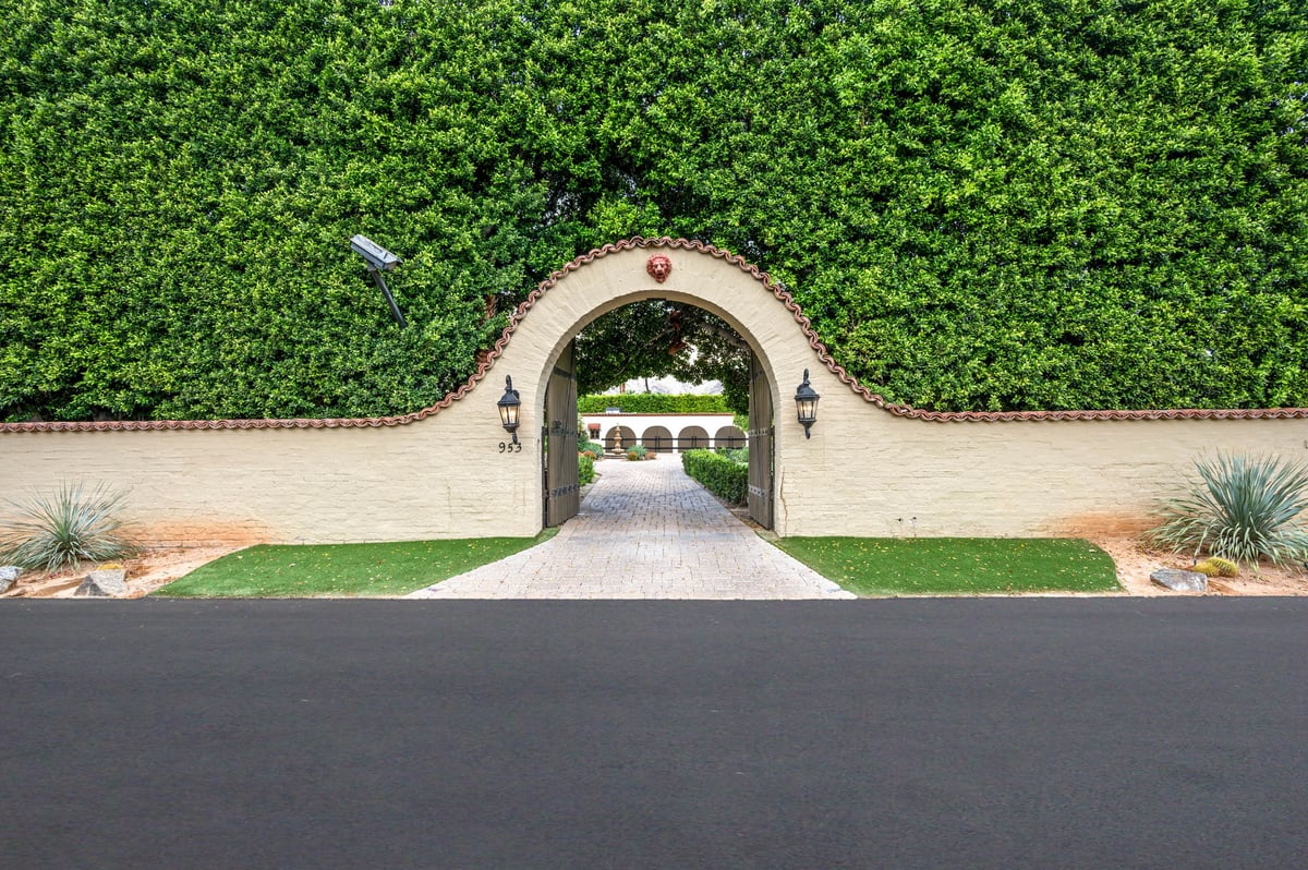 Sand Acre Estate